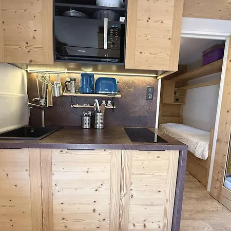 A 300m Des Pistes Et Commerces Du Cernix - Balcon, Parking, Casier A Skis - Fr-1-595-99 * Cohennoz