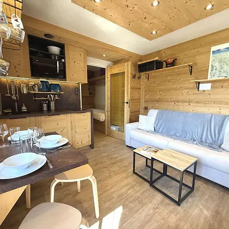 A 300m Des Pistes Et Commerces Du Cernix - Balcon, Parking, Casier A Skis - Fr-1-595-99 Cohennoz