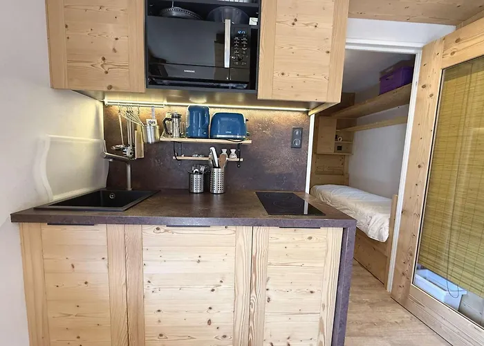 à 300m Des Pistes Et Commerces Du Cernix - Balcon, Parking, Casier à Skis - Fr-1-595-99 * Cohennoz